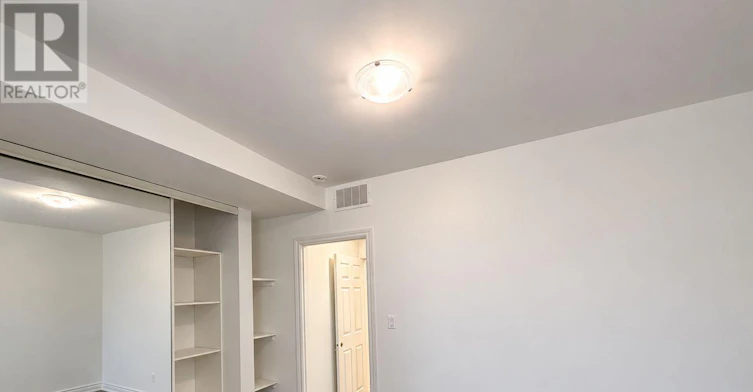 55 Huron Street, Toronto, ON, M5T 2A6 - 8
