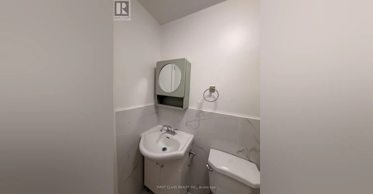 55 Huron Street, Toronto, ON, M5T 2A6 - 22