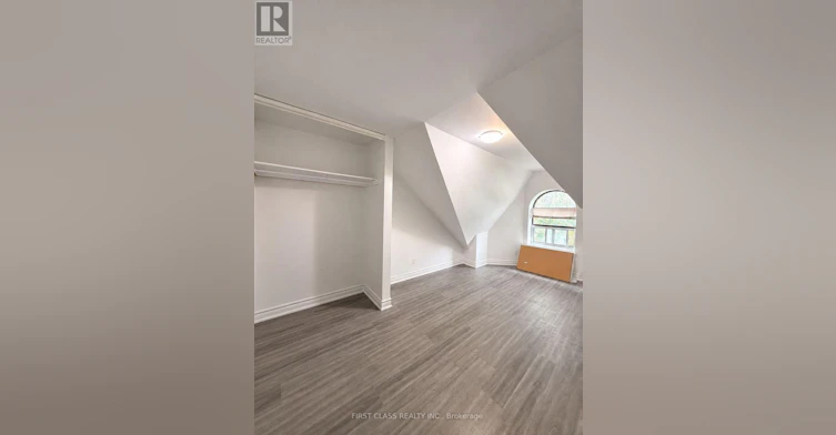 55 Huron Street, Toronto, ON, M5T 2A6 - 28