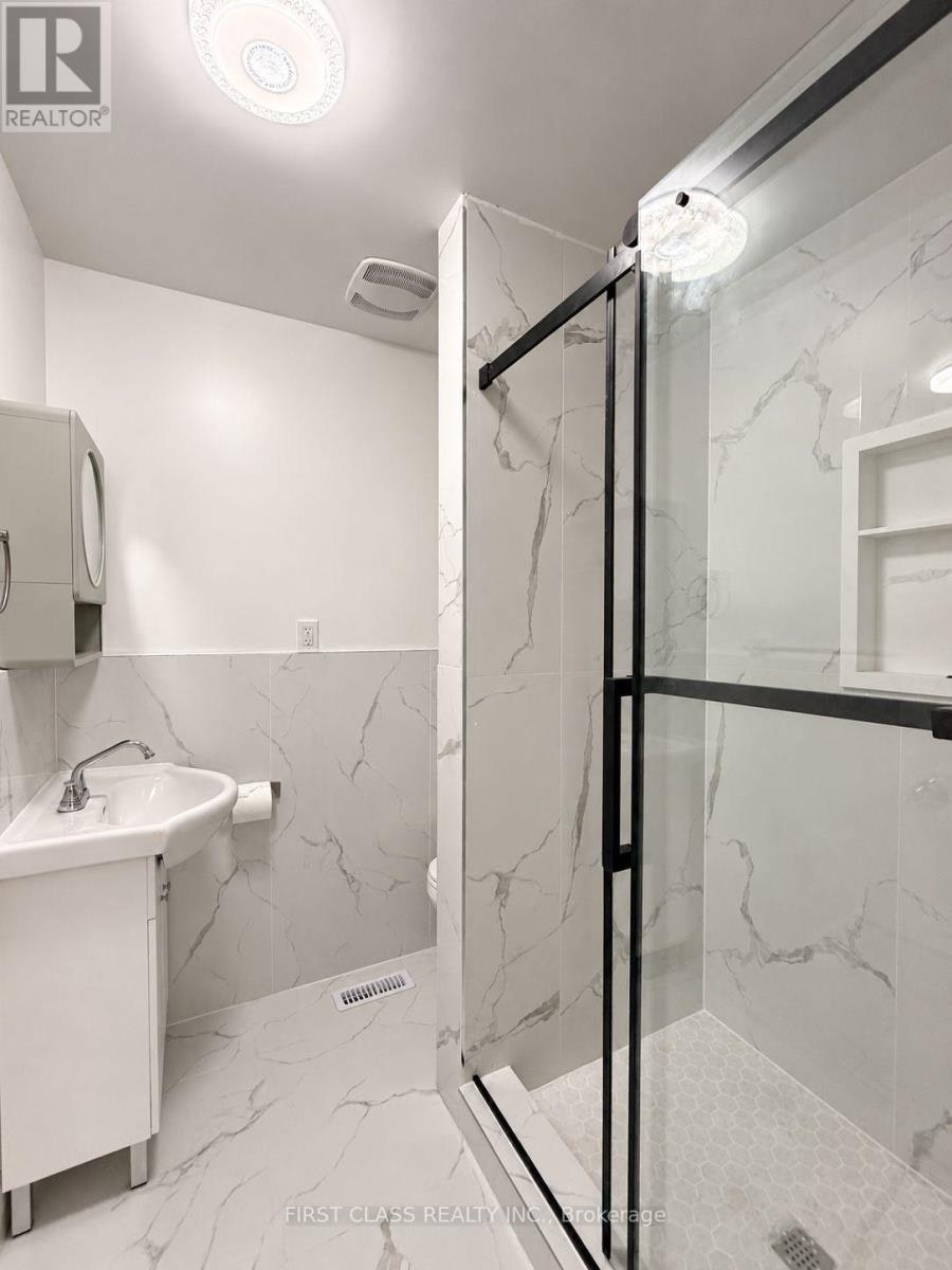 55 Huron Street, Toronto, ON, M5T 2A6 - 21
