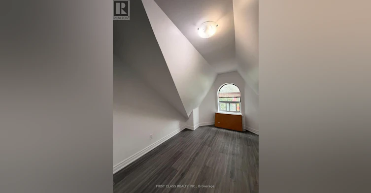 55 Huron Street, Toronto, ON, M5T 2A6 - 36