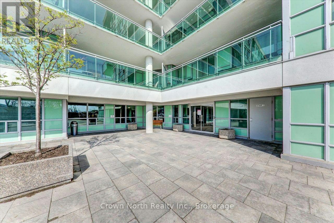 1-103 60 Room Fairfax Crescent, Toronto, ON, M1L 0E1 - 3