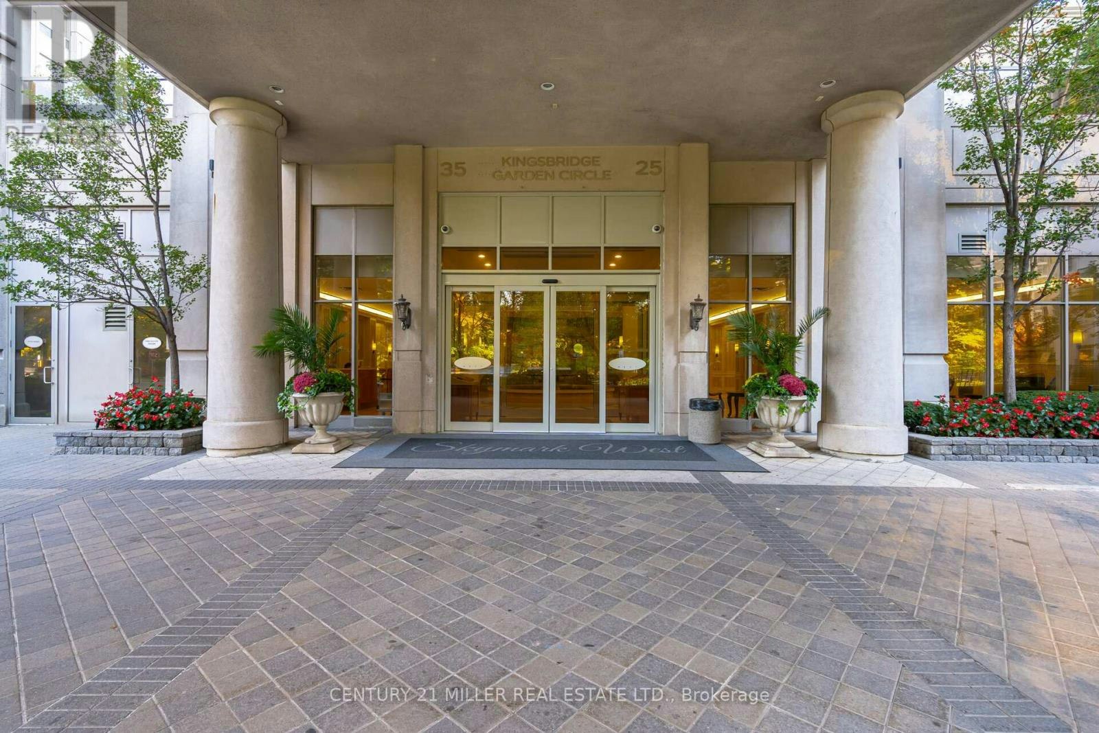 3013-25 Kingsbridge Garden Circle, Mississauga, ON, L5R 4B1 - 3