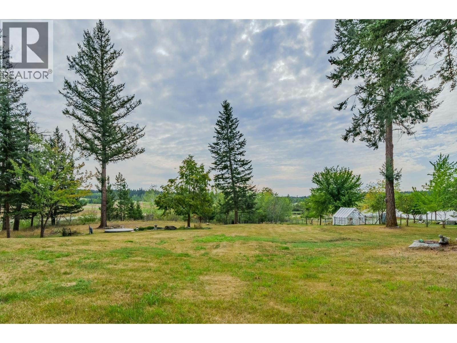 5355 Annaham Crescent, 108 Mile Ranch, BC, V0K 2Z0 - 38