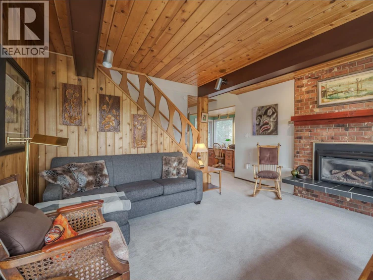 5355 Annaham Crescent, 108 Mile Ranch, BC, V0K 2Z0 - 4