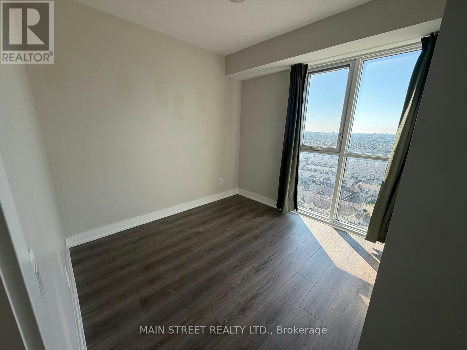 1706-2545 Simcoe Street N, Oshawa, ON, L1L 0W3 - 8
