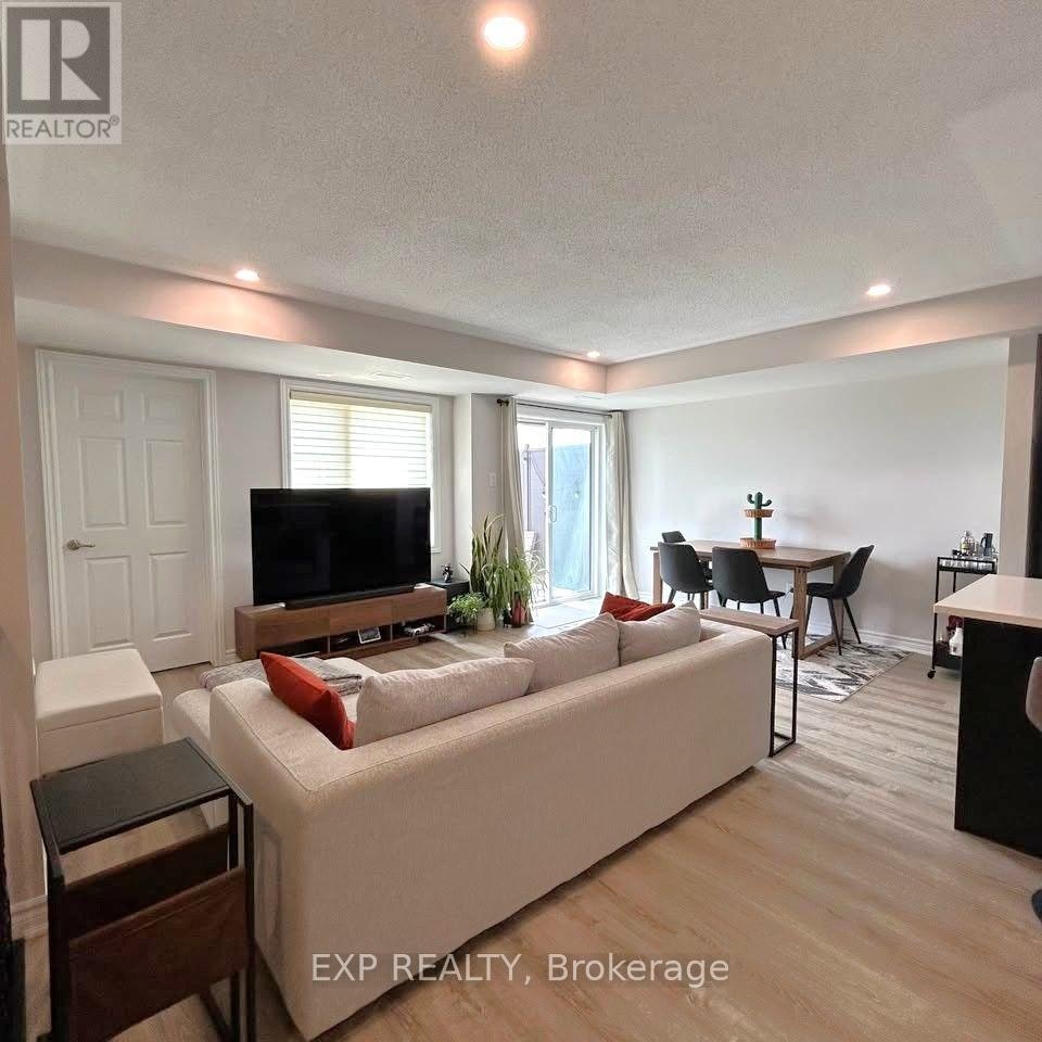 720 Lapland Private, Ottawa, ON, K2V 0S4 - 3