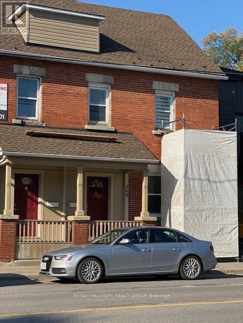 260 Bronson Avenue Bronson Avenue, Ottawa, ON, K1R 6H8 - 2