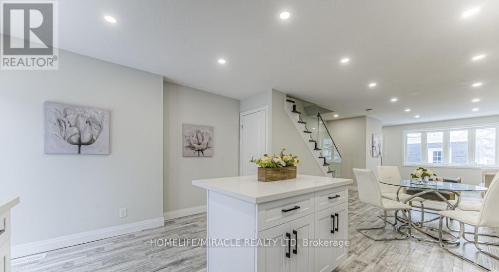 152 Overlea Drive, Kitchener, ON, N2M 1T3 - 8