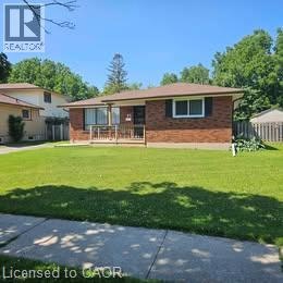 65 Winding Way, Brantford, ON, N3R 3S4