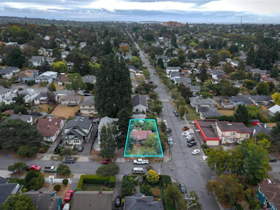 2547 Empire Street - 3