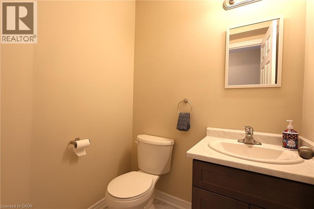 25-60 Canterbury Drive, St. Catharines, ON, L2P 0E7 - 11