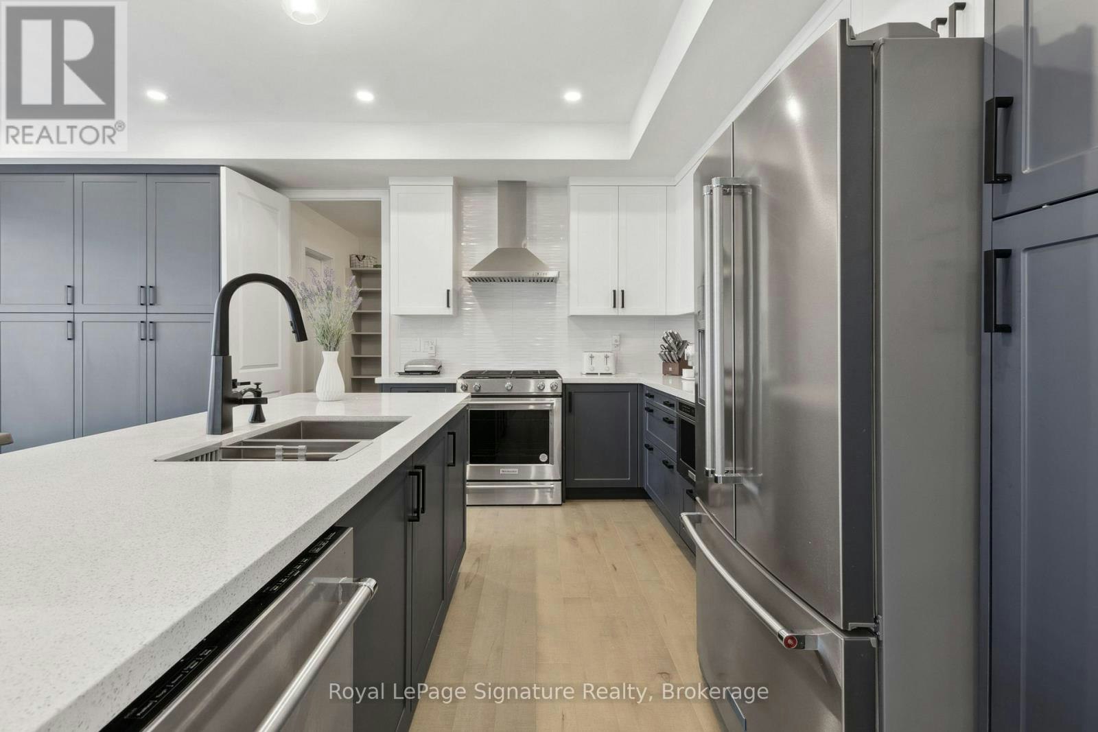 102 Stoneleigh Drive, Blue Mountains, ON, L9Y 5L3 - 11