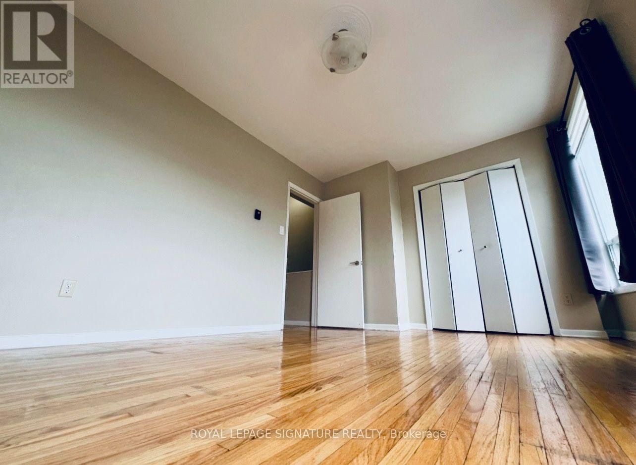 A-2203 Danforth Avenue, Toronto, ON, M4C 1K4 - 11