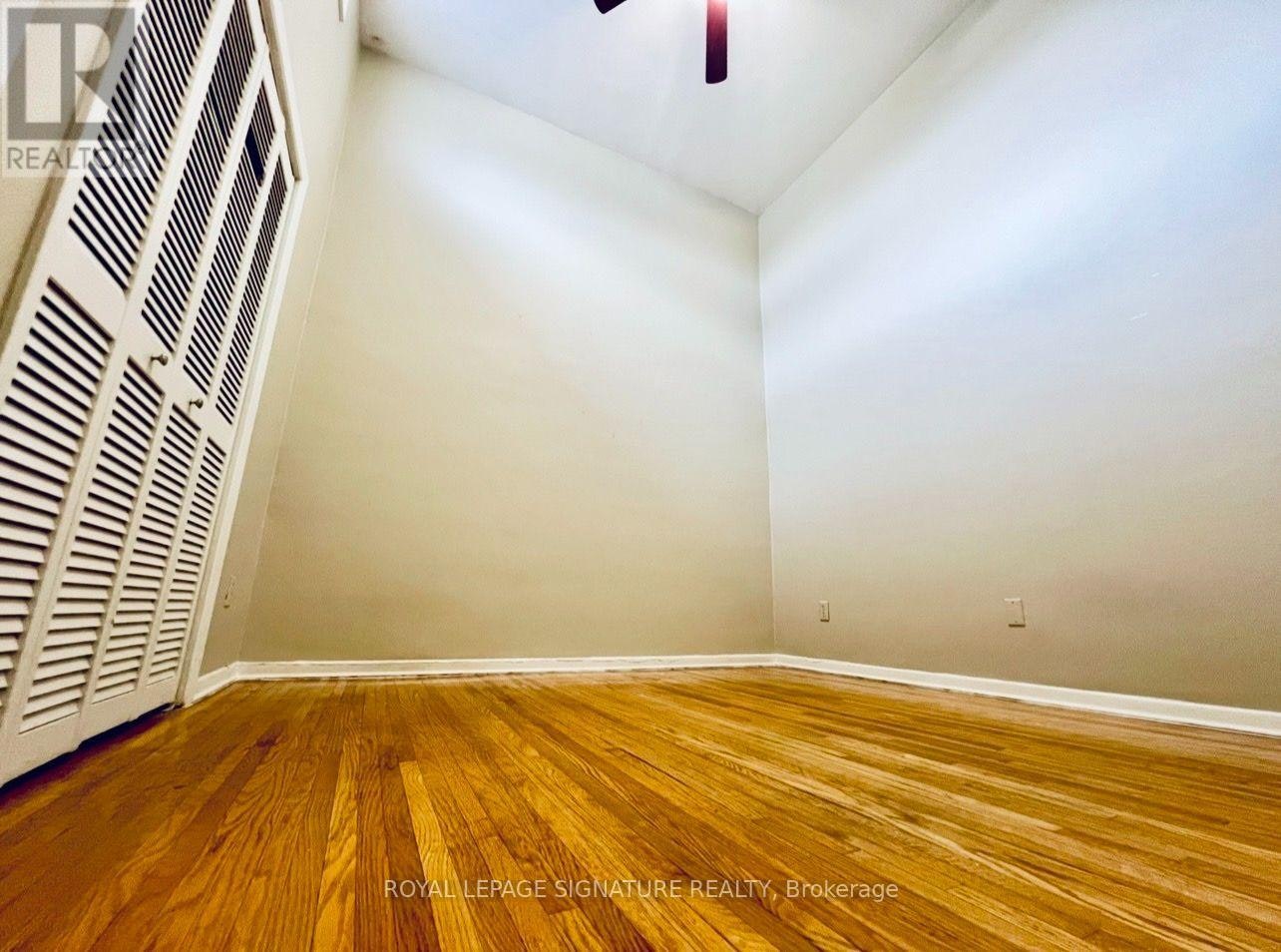 A-2203 Danforth Avenue, Toronto, ON, M4C 1K4 - 10