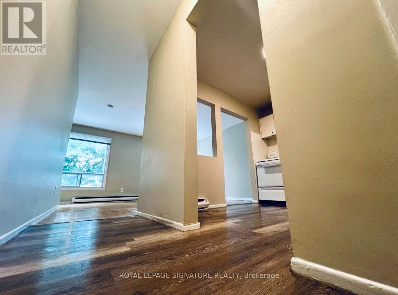 A-2203 Danforth Avenue, Toronto, ON, M4C 1K4 - 3