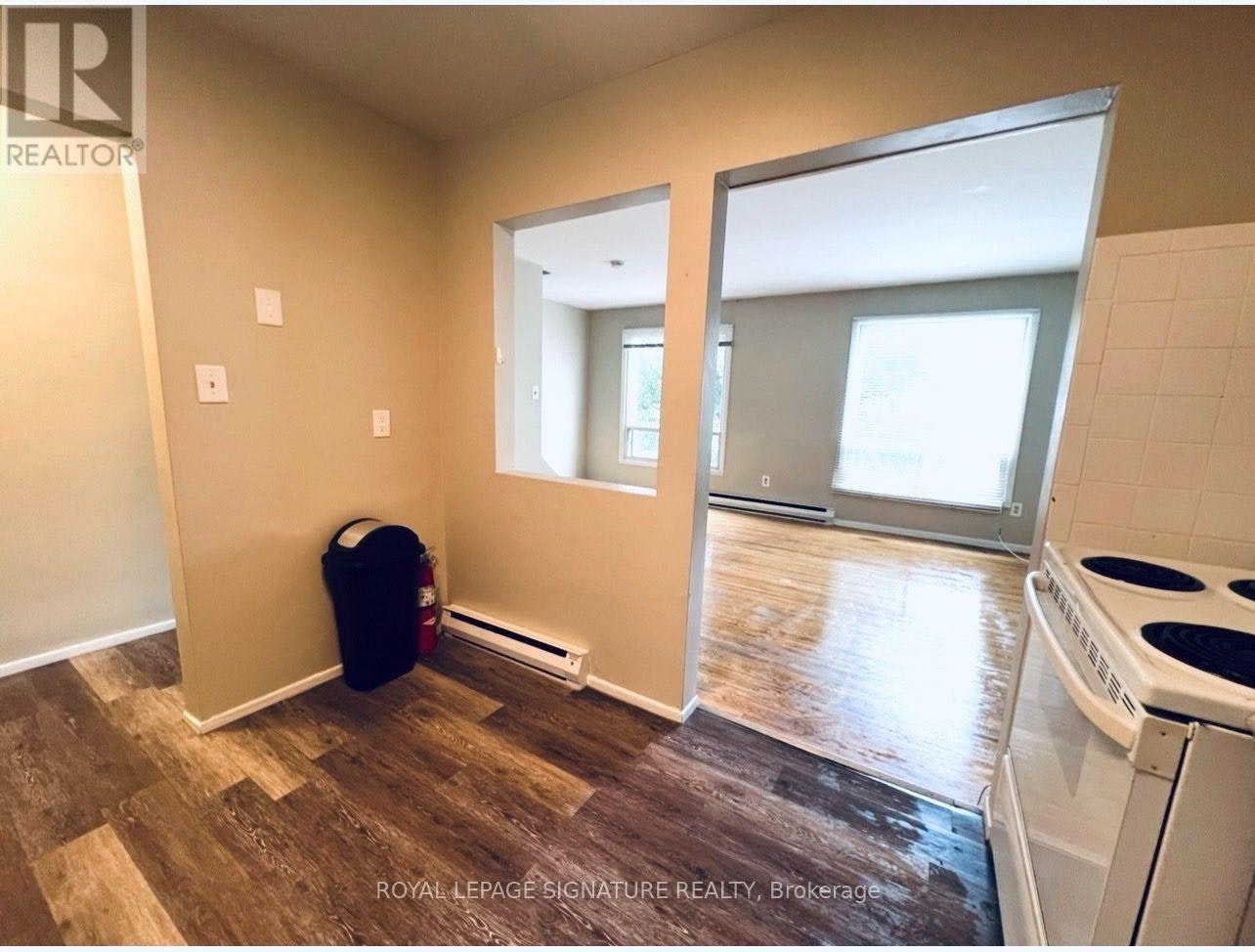 A-2203 Danforth Avenue, Toronto, ON, M4C 1K4 - 6