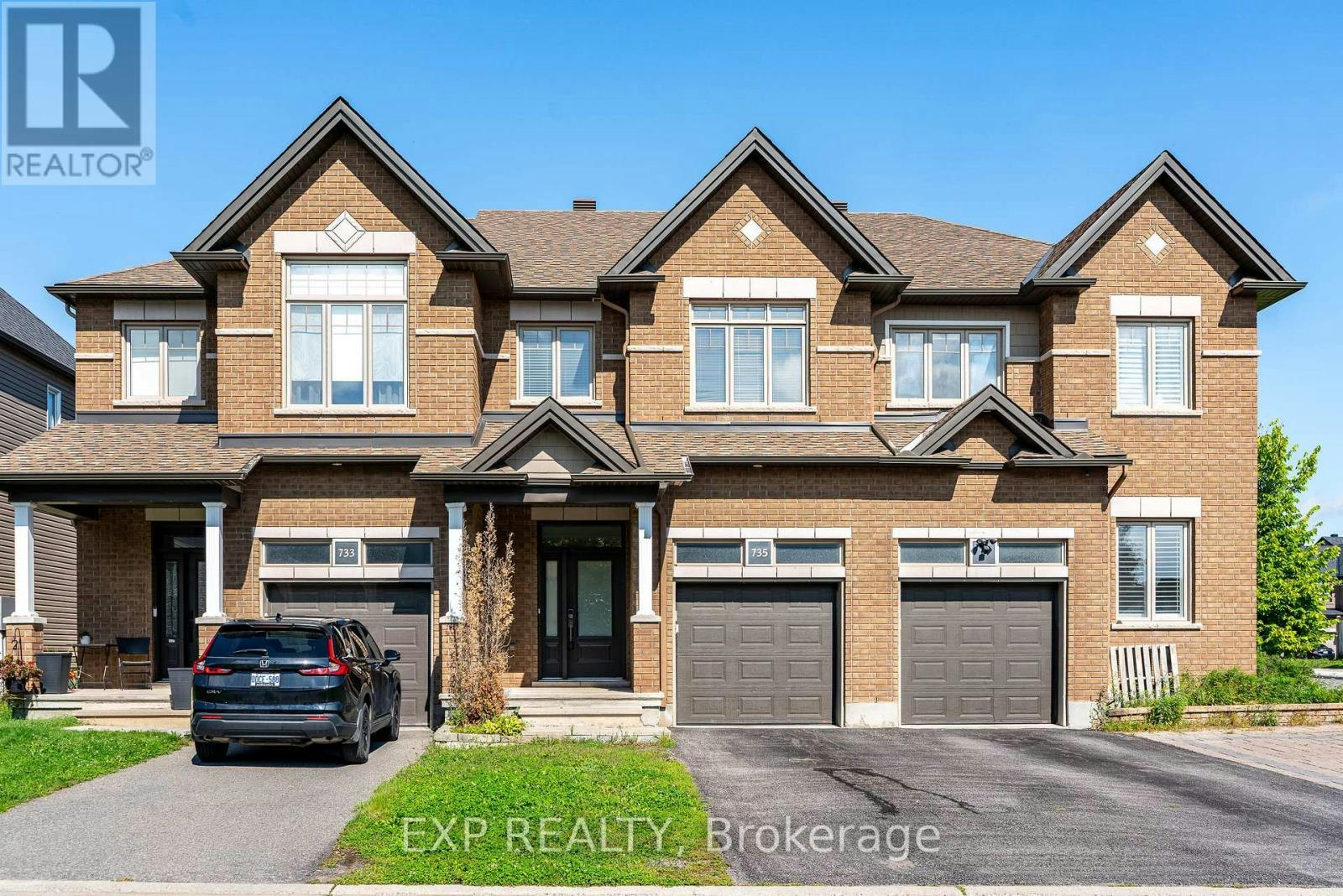 735 Teasel Way, Ottawa, ON, K1T 0L9