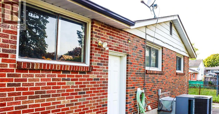 2732 Armstrong Avenue, Windsor, ON, N8T 2G4 - 28