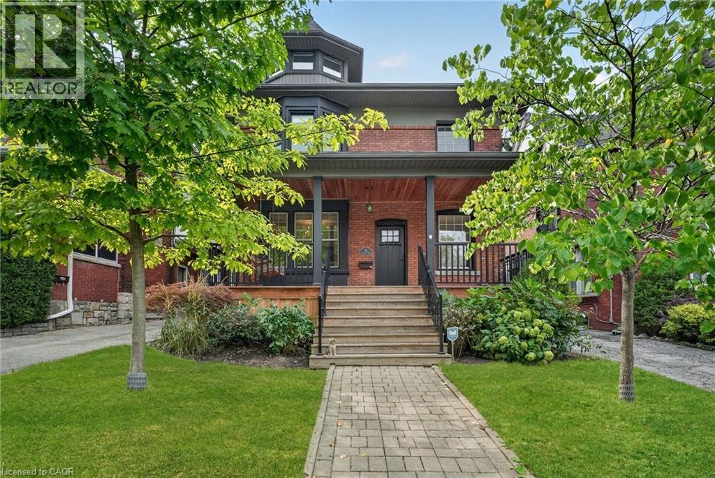 16 Beulah Avenue, Hamilton, ON, L8P 4G9