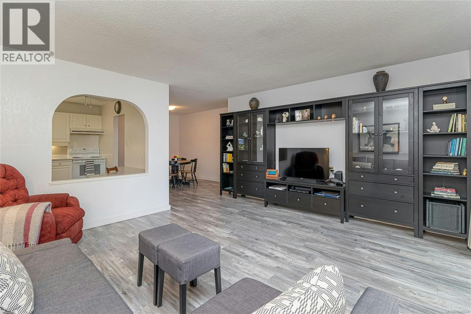 212-1545 Pandora Avenue, Victoria, BC, V8R 6R1