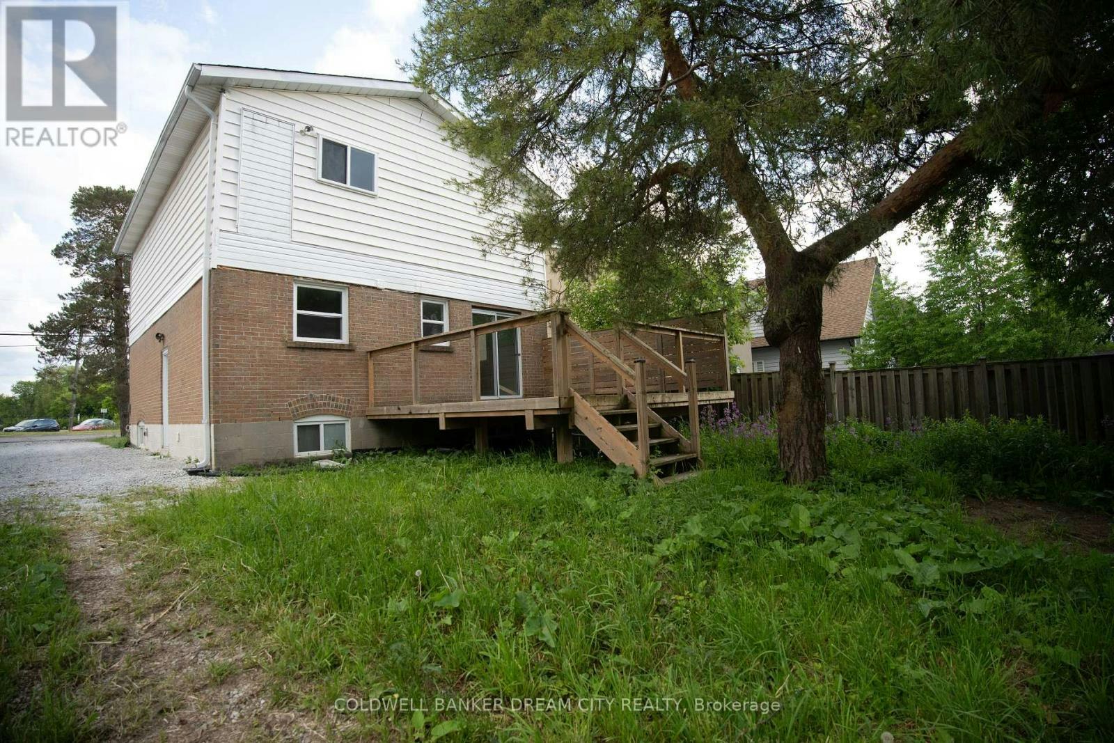 UPPER-22 Elm Grove Avenue, Richmond Hill, ON, L4E 2T1 - 24
