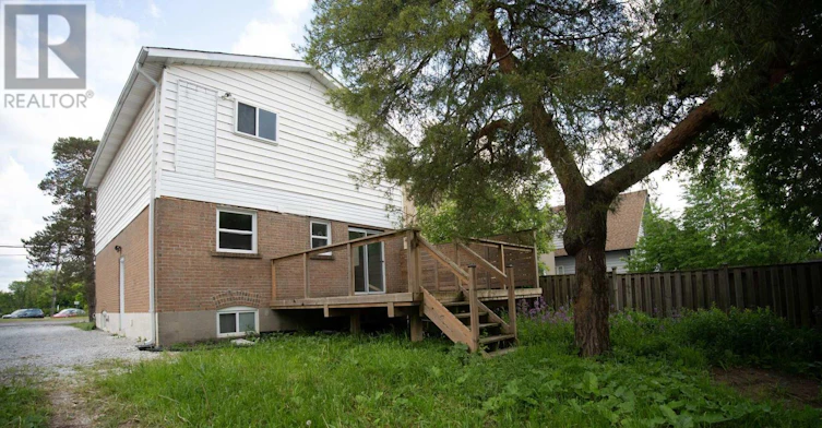 UPPER-22 Elm Grove Avenue, Richmond Hill, ON, L4E 2T1 - 24