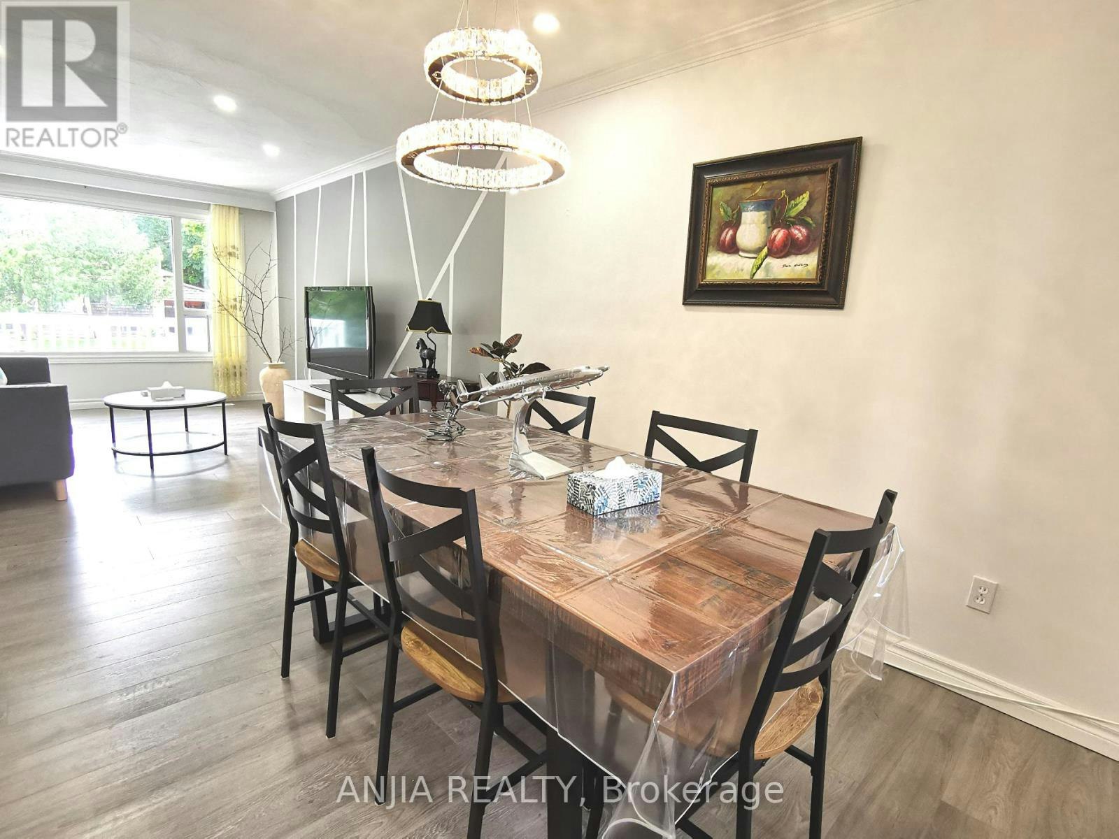 MAIN-442 Bonita Court, Richmond Hill, ON, L4C 3N1 - 8