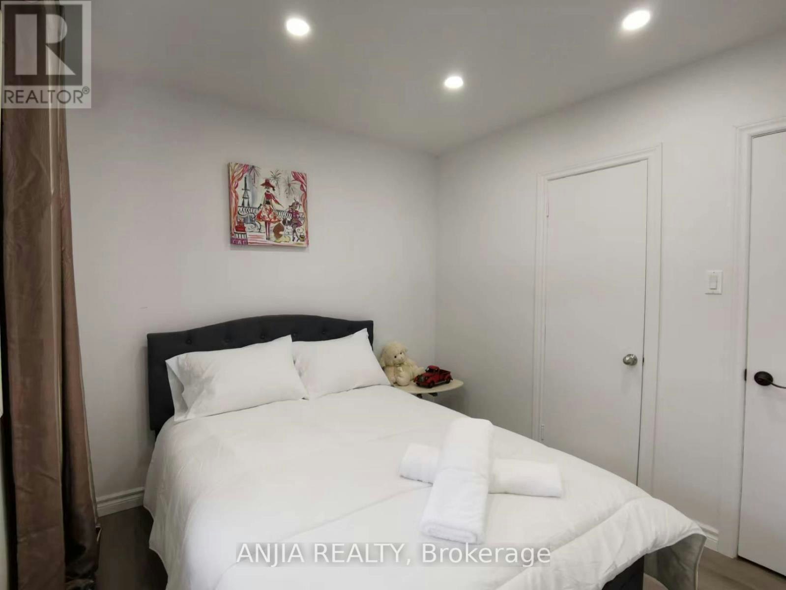 MAIN-442 Bonita Court, Richmond Hill, ON, L4C 3N1 - 20