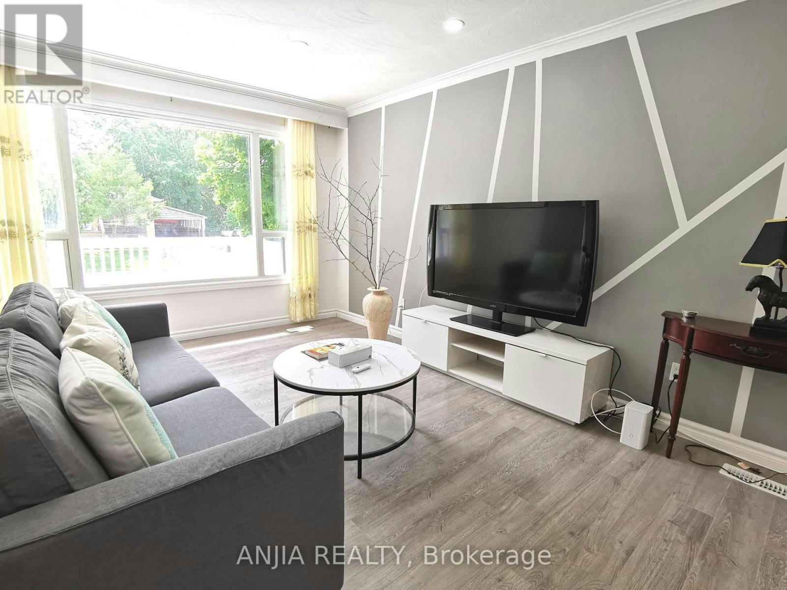MAIN-442 Bonita Court, Richmond Hill, ON, L4C 3N1 - 7