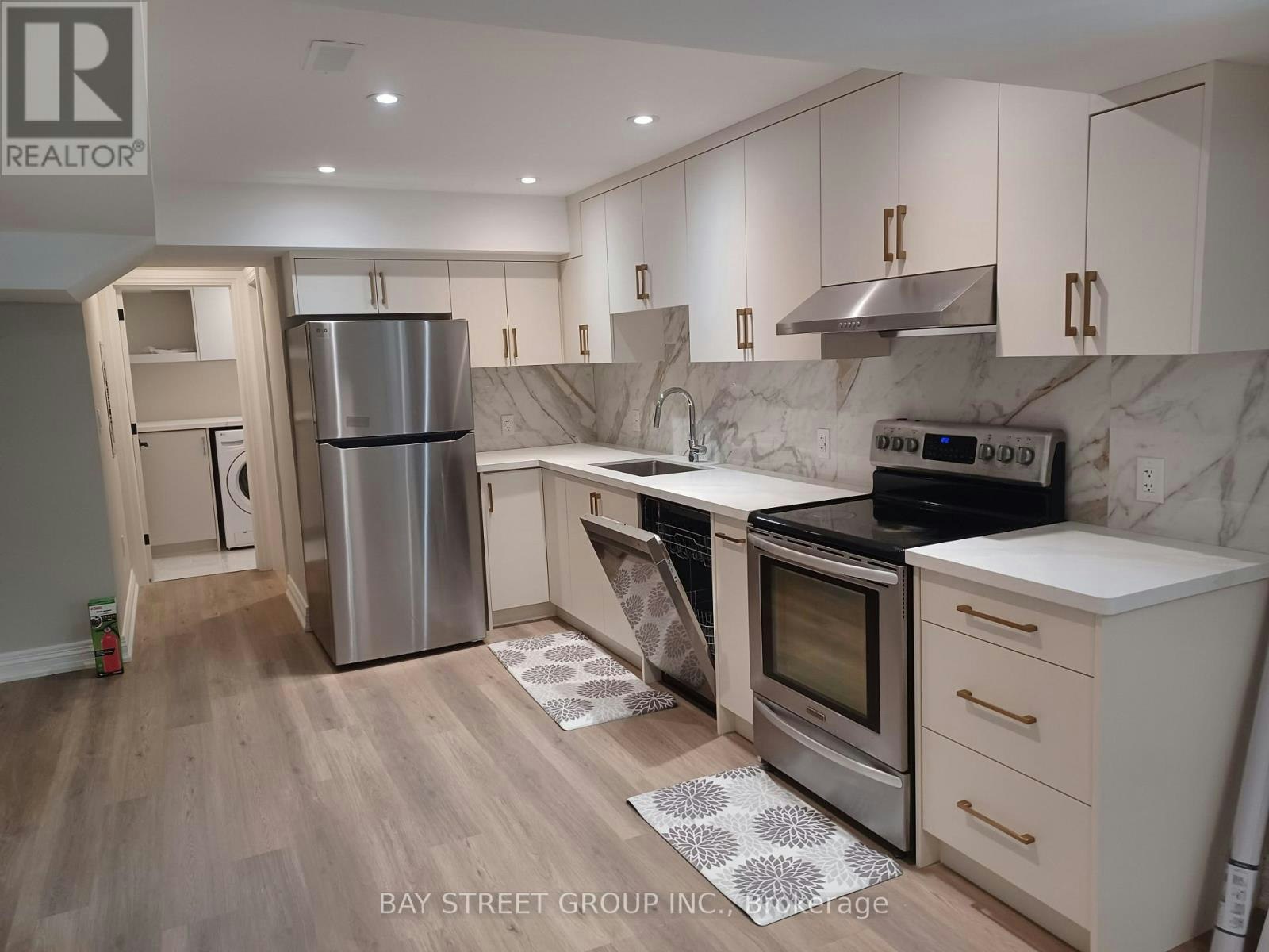 2-22 Deer Pass Road, East Gwillimbury, ON, L9N 0L6 - 13