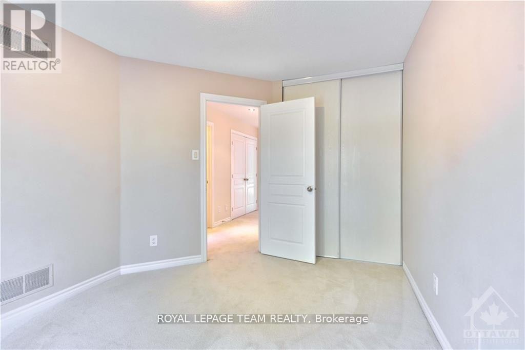 252 Tandalee Crescent, Ottawa, ON, K2M 0A1 - 25