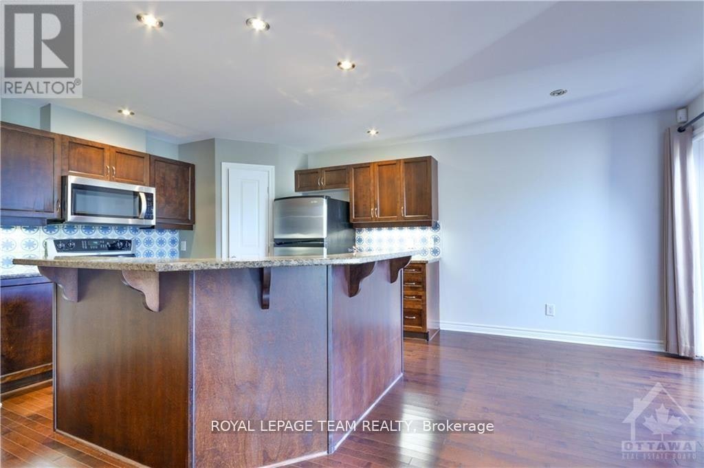 252 Tandalee Crescent, Ottawa, ON, K2M 0A1 - 10