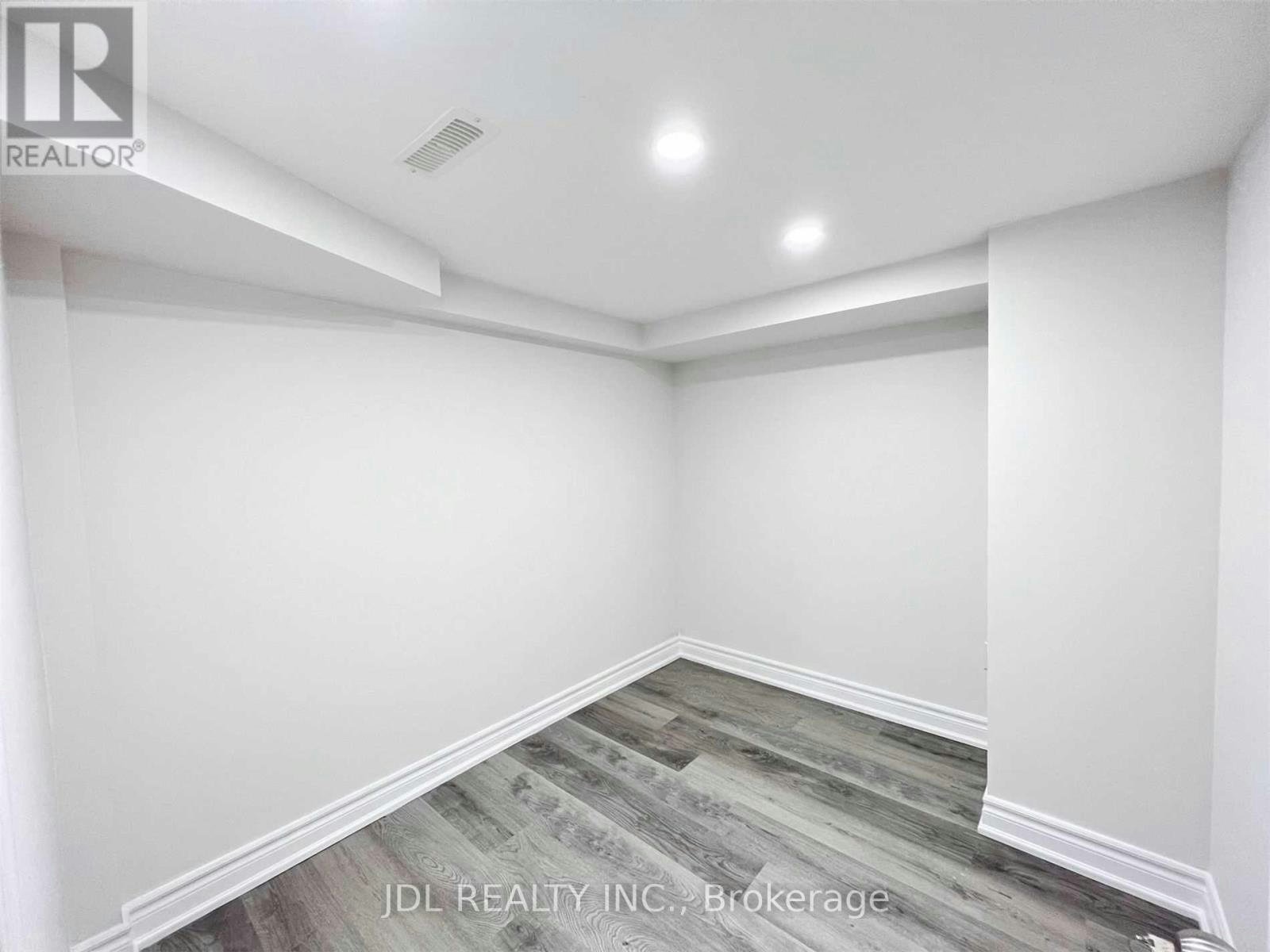 BSMT-43 Portage Avenue, Richmond Hill, ON, L4E 2Z5 - 9