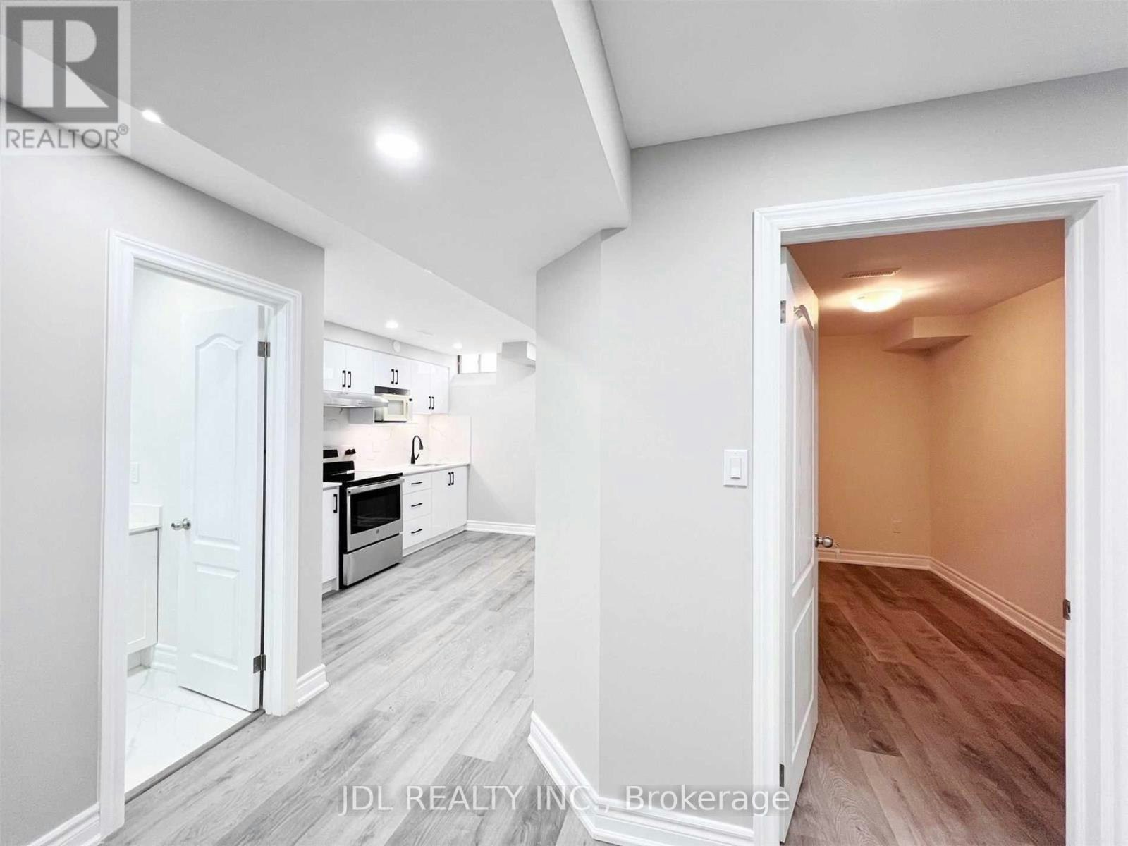 BSMT-43 Portage Avenue, Richmond Hill, ON, L4E 2Z5 - 6