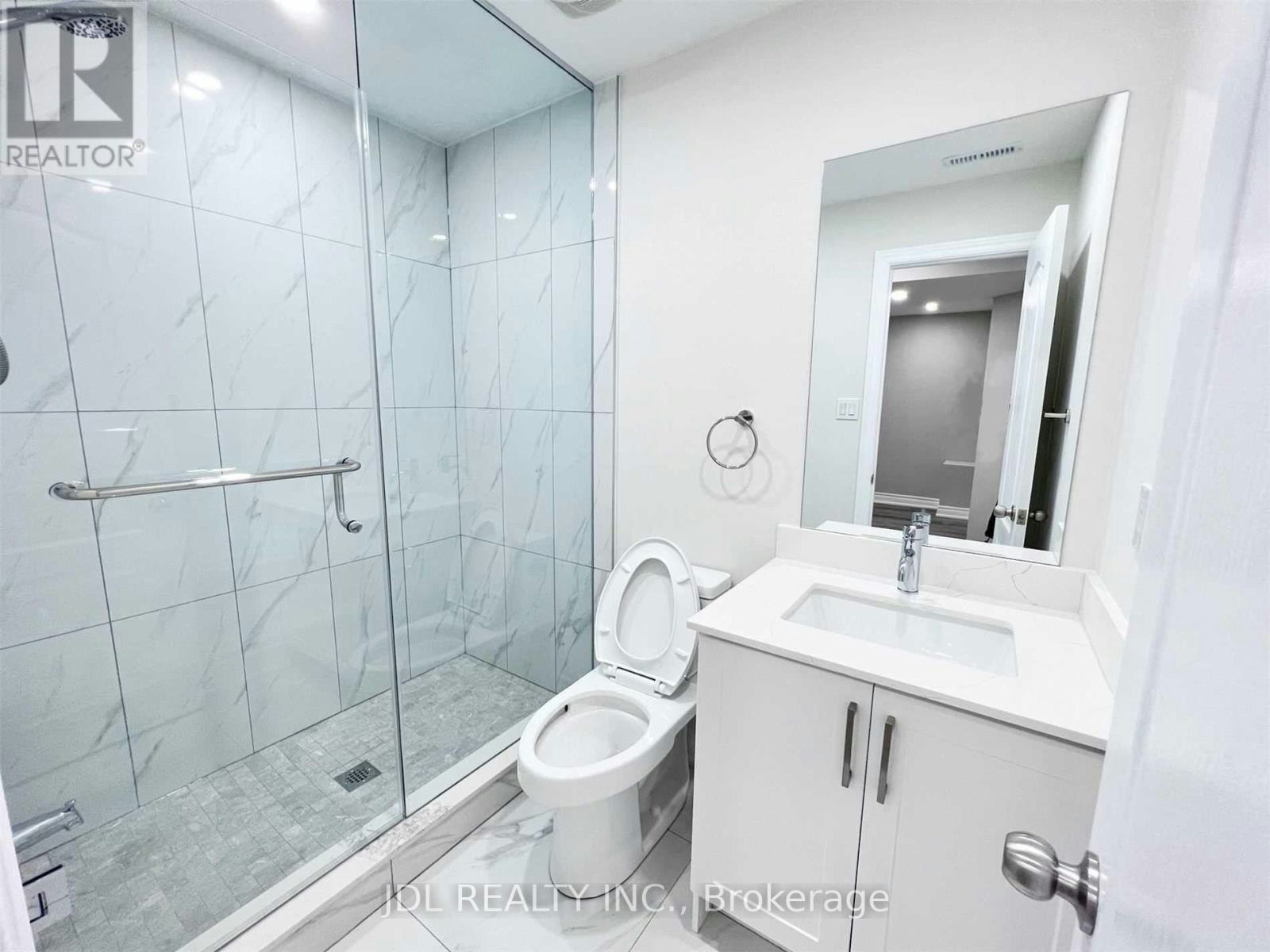 BSMT-43 Portage Avenue, Richmond Hill, ON, L4E 2Z5 5