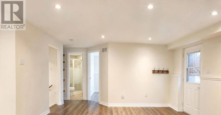 LOWER-54 Leggott Avenue, Barrie, ON, L4N 8A9 - 7