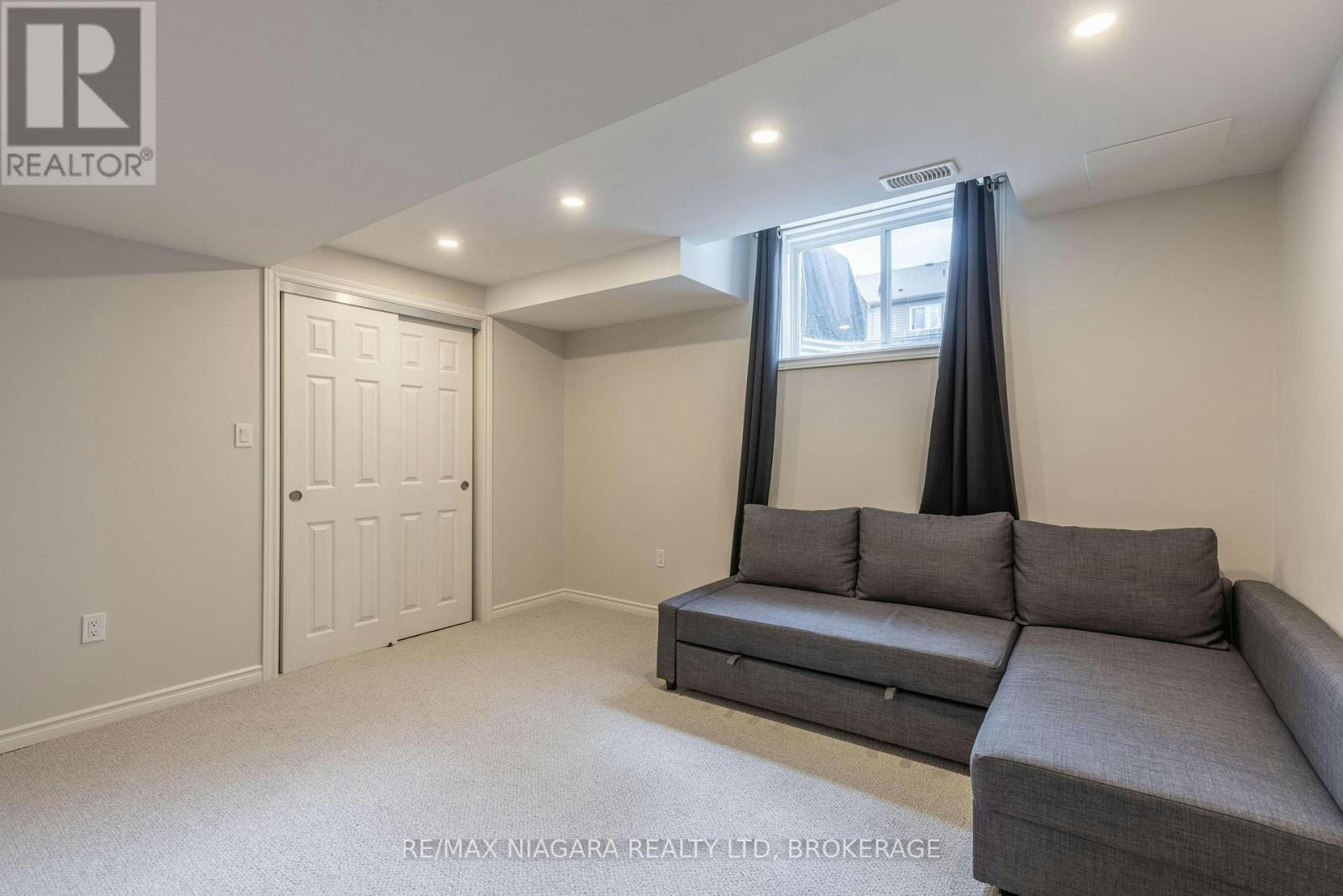 8073 Cole Court, Niagara Falls, ON, L2G 0H8 - 19