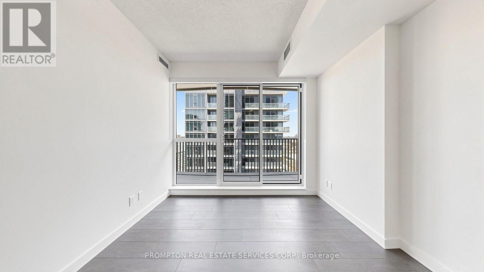 1711-18 Esther Shiner Boulevard, Toronto, ON, M2K 0J7 - 4
