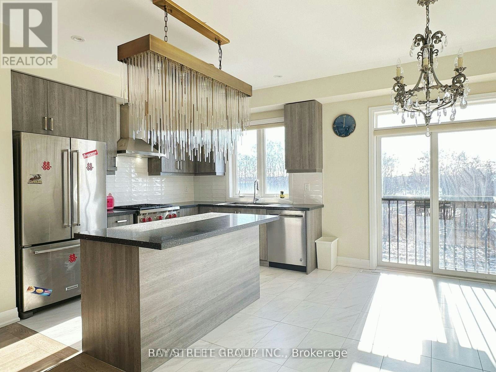13 Thomas Foster Street, Markham, ON, L6C 0Z4 - 2