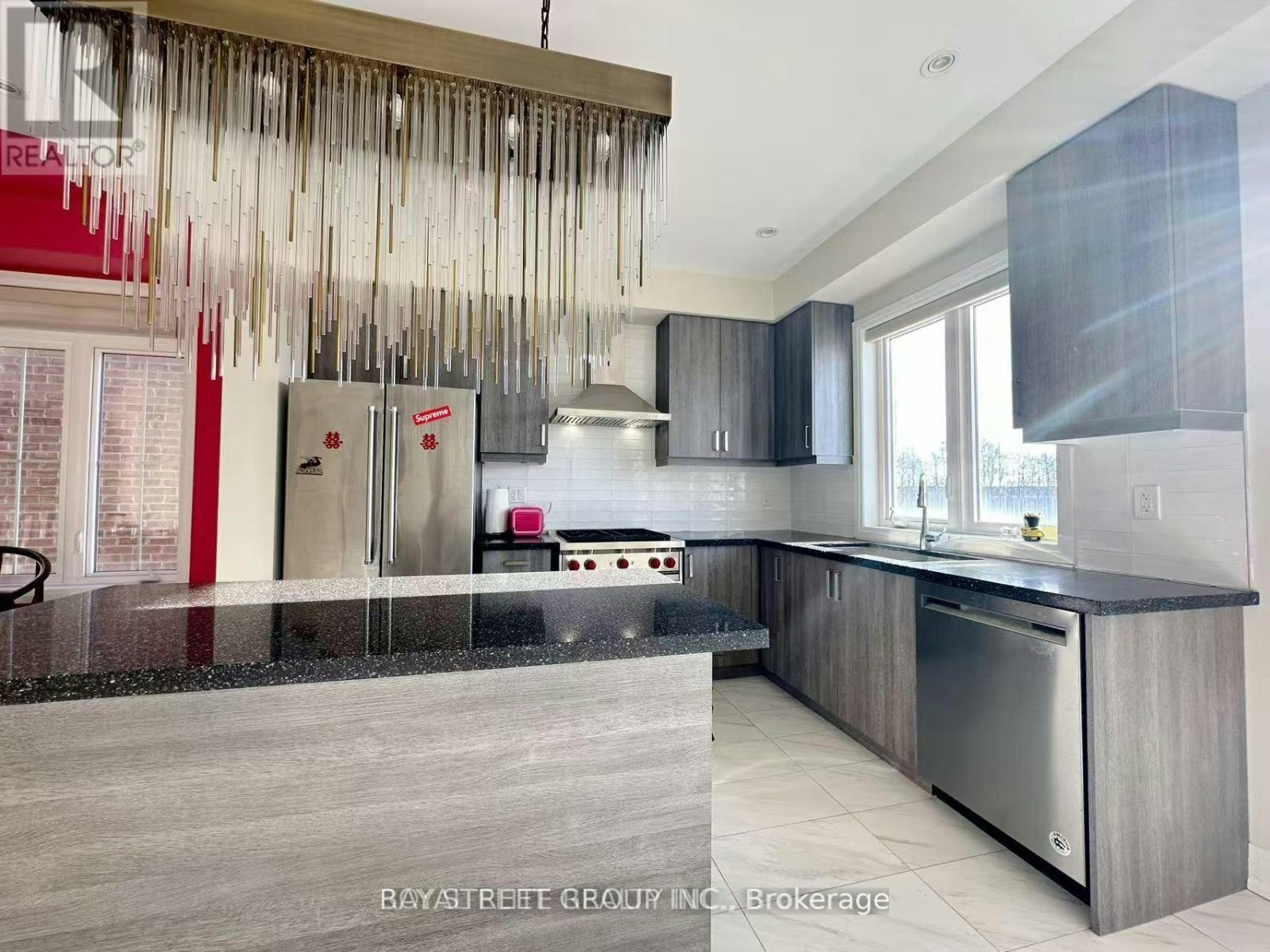 13 Thomas Foster Street, Markham, ON, L6C 0Z4 - 4