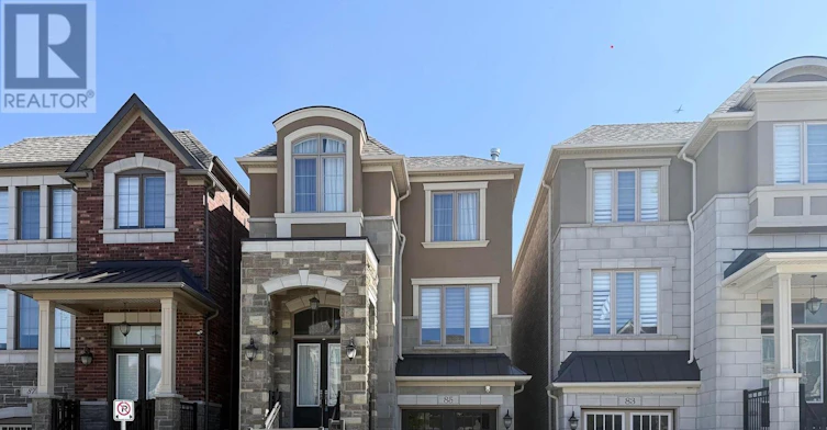 85 William Durie Way, Toronto, ON, M2R 0A9