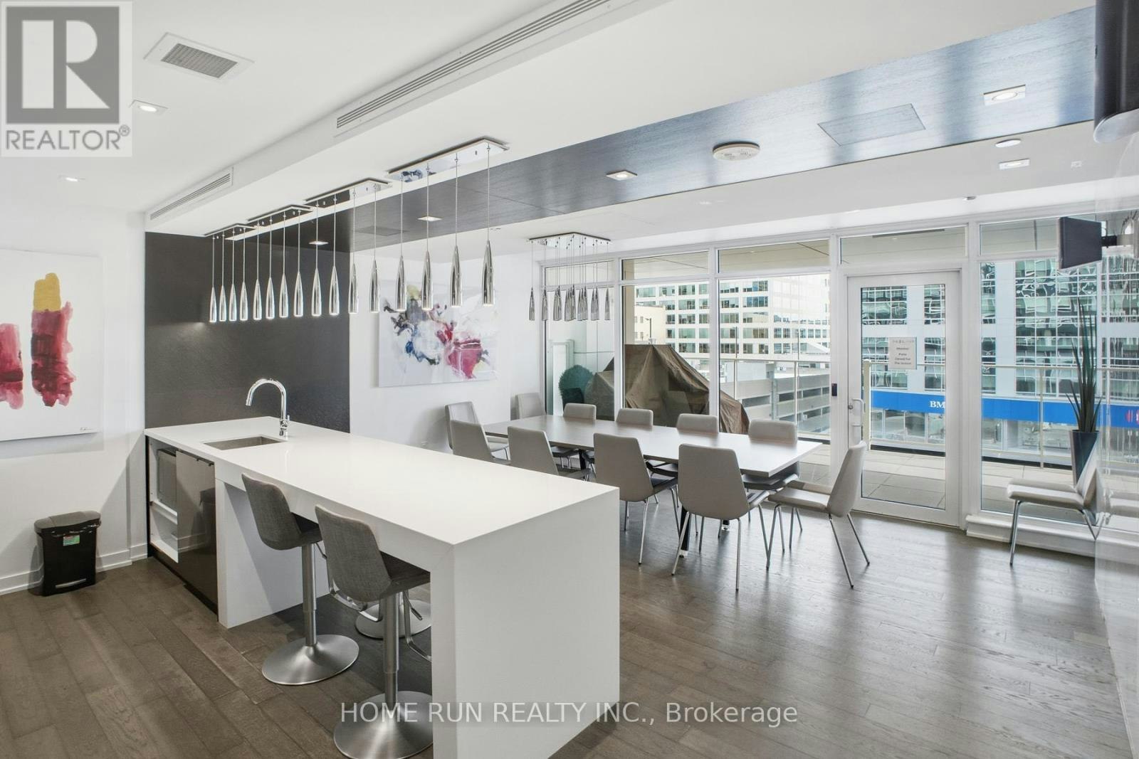 1007-199 Slater Street, Ottawa, ON, K1P 0C8 - 22