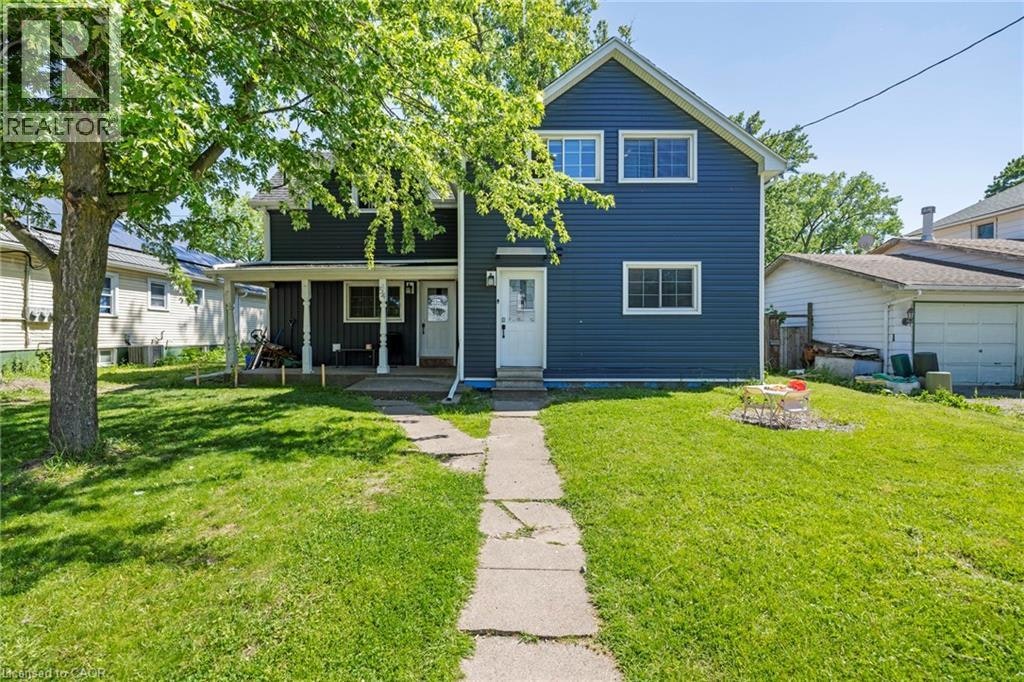 54 Chestnut Street E, St. Catharines, ON, L2T 1H1