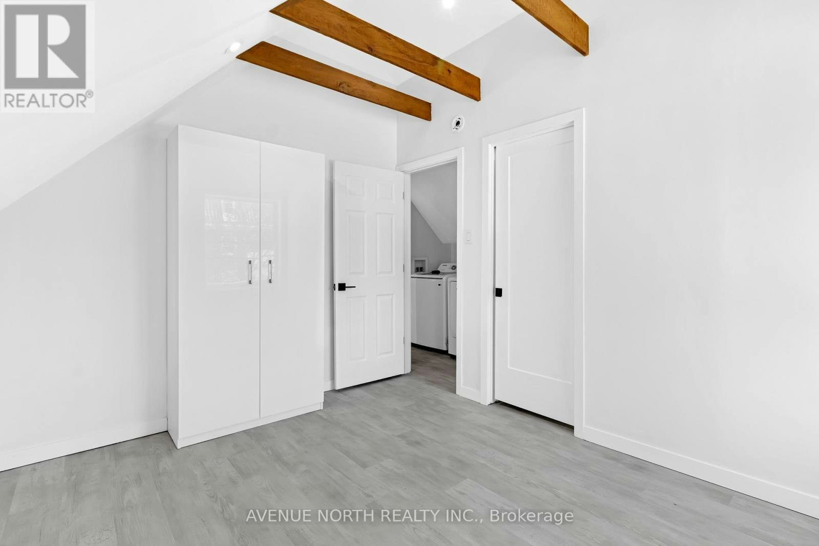 2-28 Florence Street, Ottawa, ON, K2P 0W7 - 14