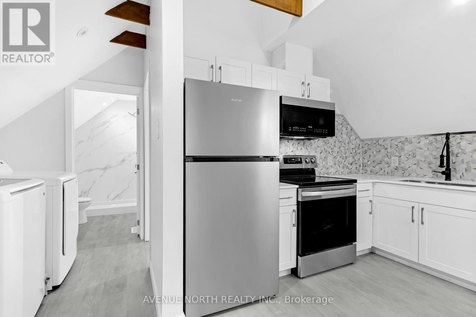 2-28 Florence Street, Ottawa, ON, K2P 0W7 - 10