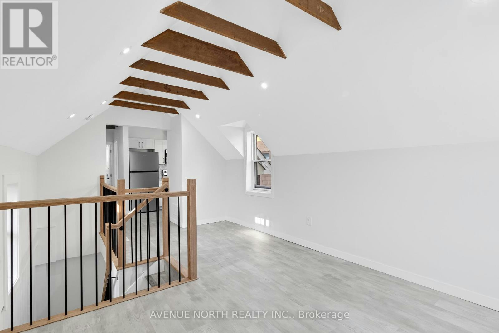 2-28 Florence Street, Ottawa, ON, K2P 0W7 - 6