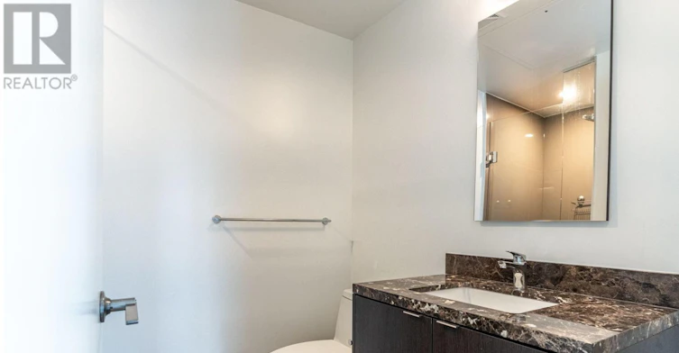 5305-125 Blue Jays Way, Toronto, ON, M5V 0N4 - 5