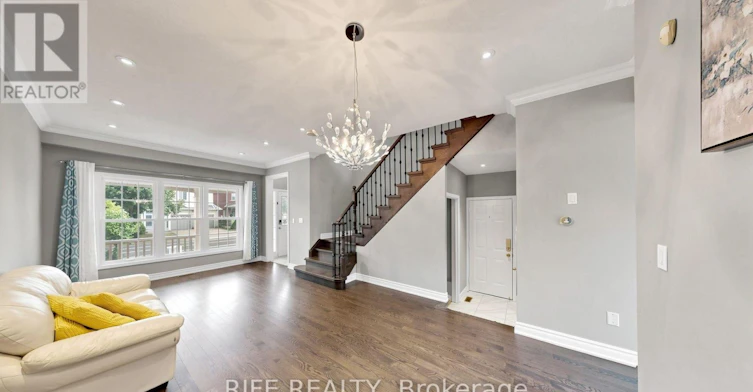 100 Castlemore Avenue, Markham, ON, L6C 2N5 - 3