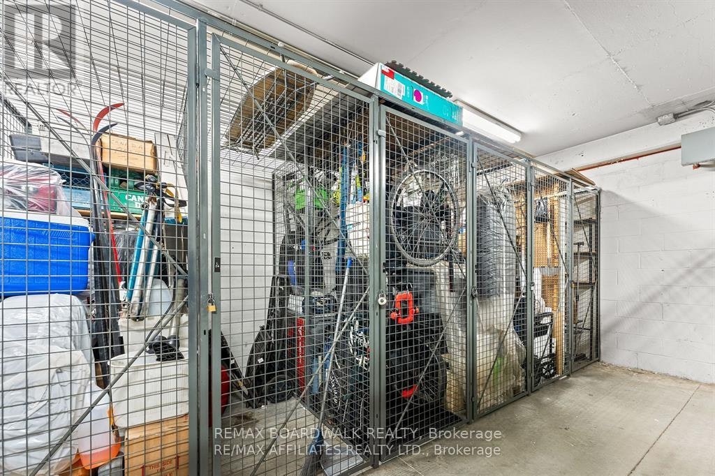 5S-310 Central Park Drive, Ottawa, ON, K2C 4G4 - 24